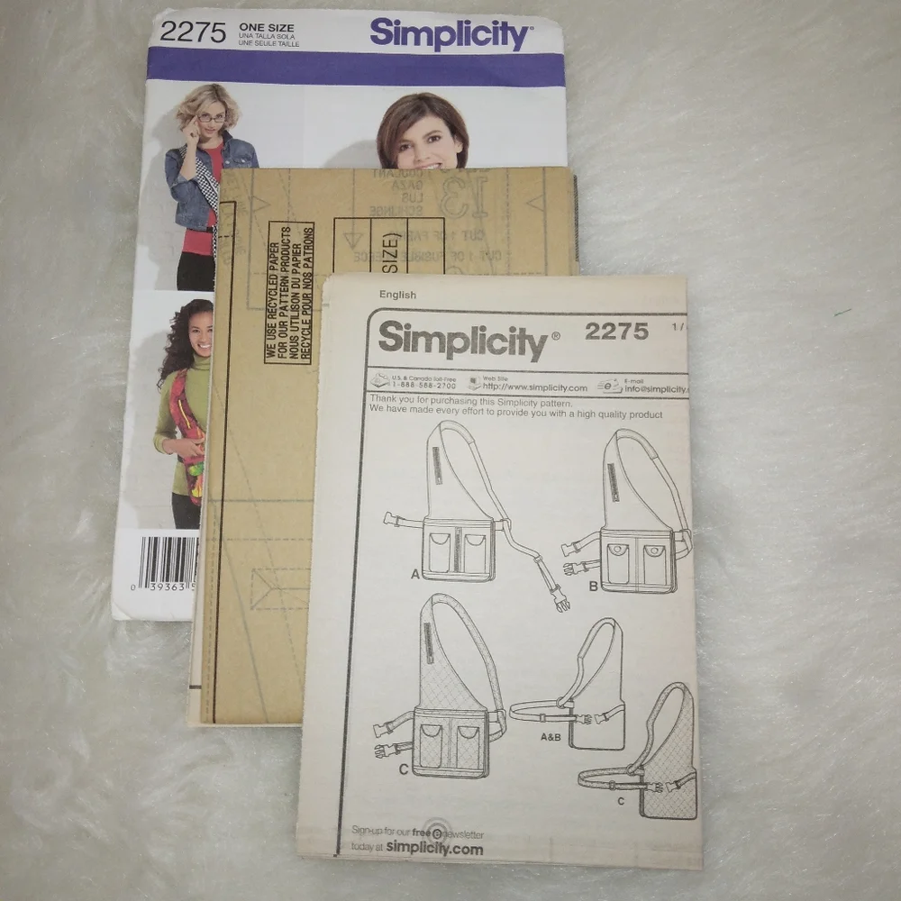 SIMPLICITY 2275 Day bags with securing straps by Georgia Manning Lewis